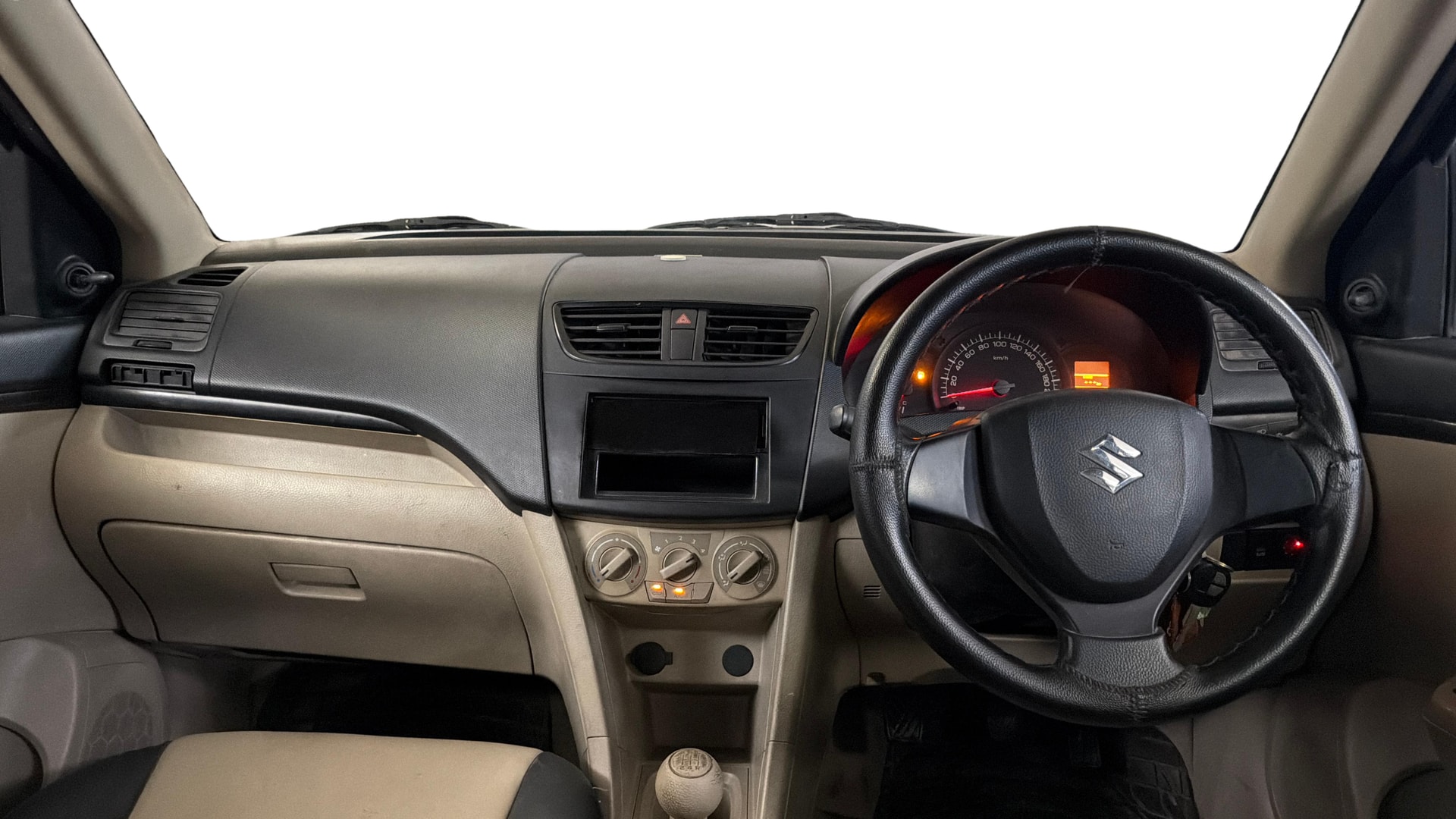 View 2015 Maruti Suzuki 1000 Base Variant Image 15 Used 2015 Maruti Suzuki 1000 Base Variant Image 15