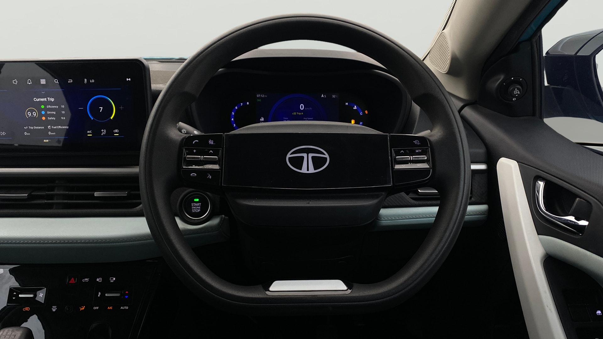 View 2024 Tata Nexon Revotron XE Image 21 Used 2024 Tata Nexon Revotron XE Image 21