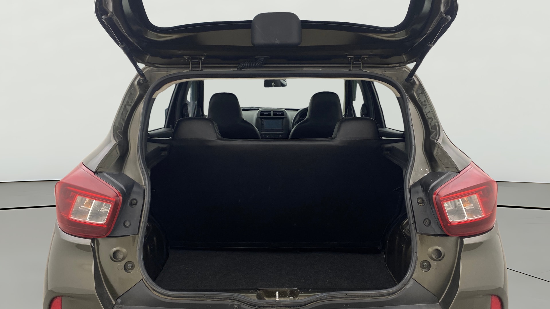 View 2020 Renault Kwid RXL 1.0 AMT BS IV Image 36 Used 2020 Renault Kwid RXL 1.0 AMT BS IV Image 36