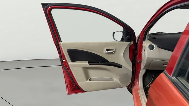 View Maruti Suzuki 1000 Image 30 Used Maruti Suzuki 1000 Image 30
