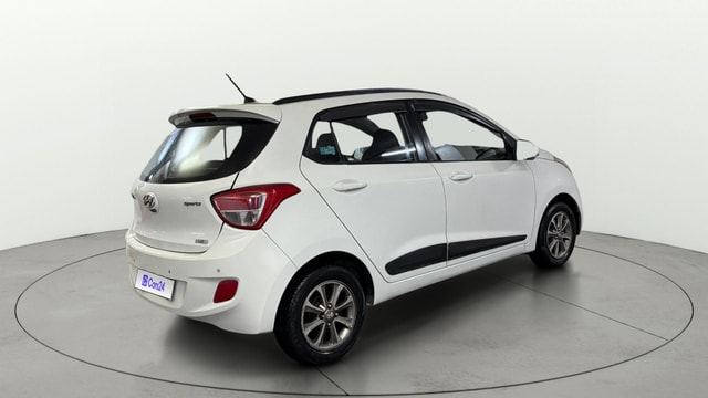 View Hyundai Grand i10 Image 42 Used Hyundai Grand i10 Image 42