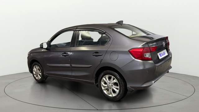 View Honda Amaze Image 2 Used Honda Amaze Image 2