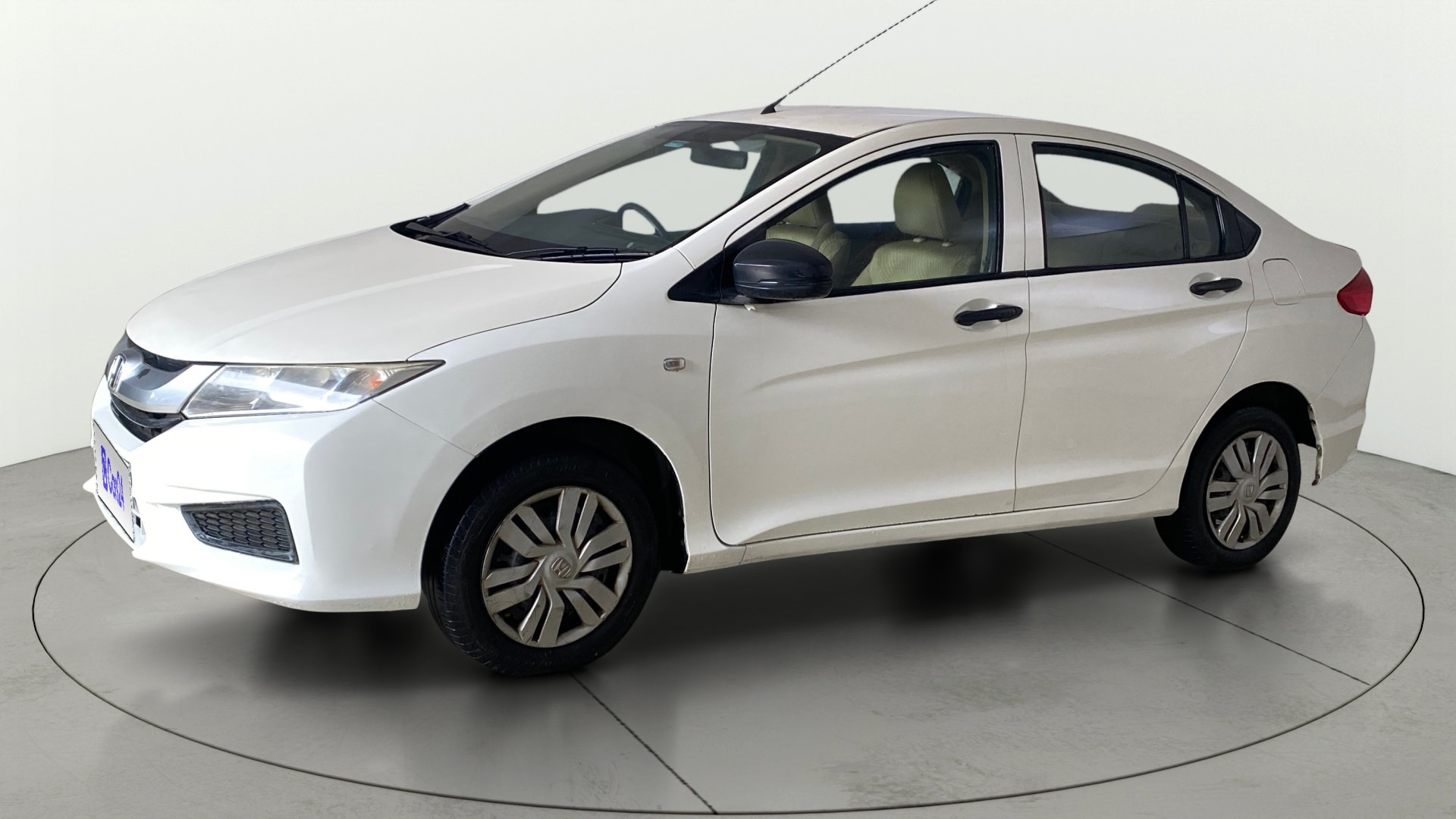 View 2015 Honda City ZX MT Diesel Anniversary Edition Image 34 Used 2015 Honda City ZX MT Diesel Anniversary Edition Image 34