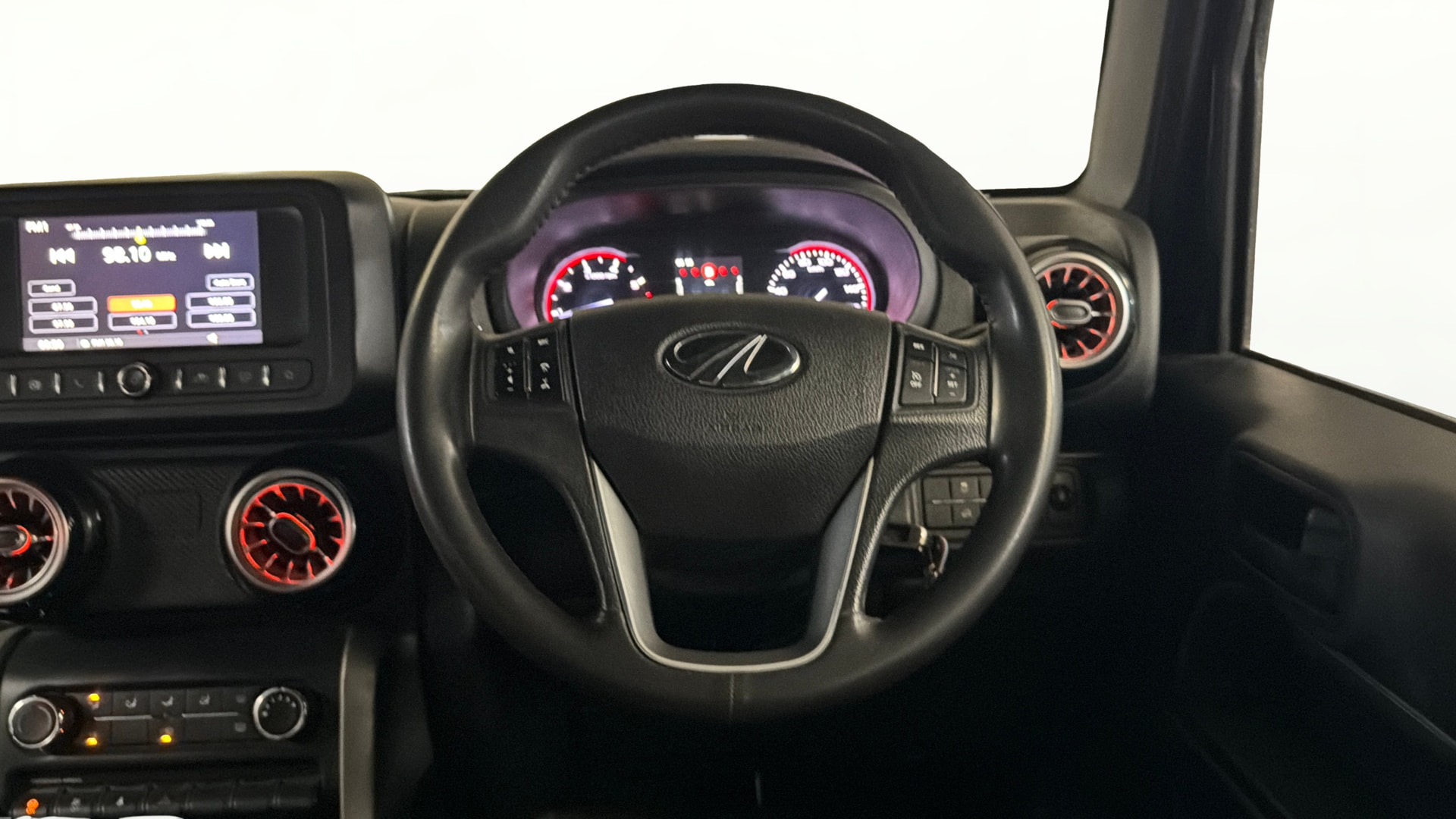 View 2021 Mahindra Thar AX Standard Manual Soft Top 6 Seater Image 12 Used 2021 Mahindra Thar AX Standard Manual Soft Top 6 Seater Image 12