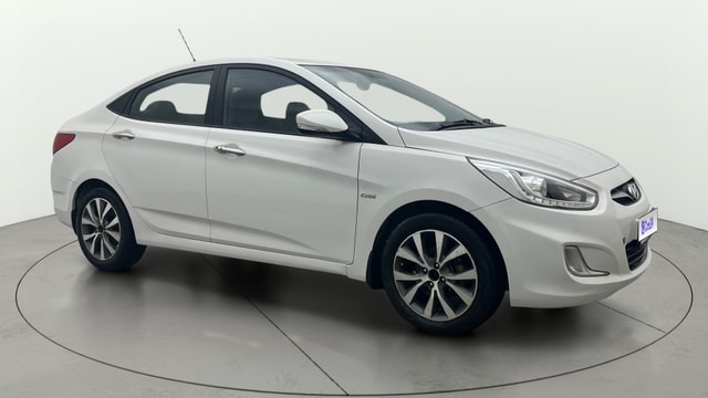 View Hyundai Fluidic Verna Image 37 Used Hyundai Fluidic Verna Image 37