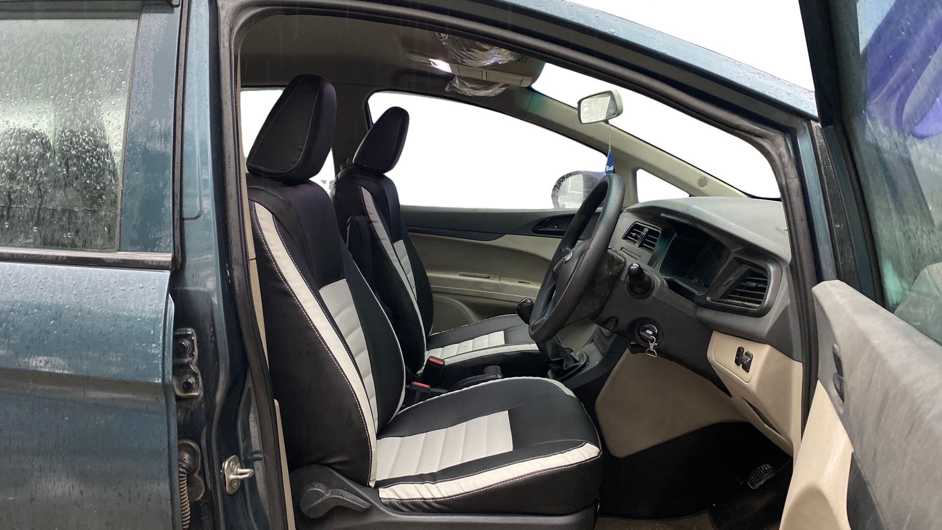Used 2019 Mahindra Marazzo Used 2019 Mahindra Marazzo