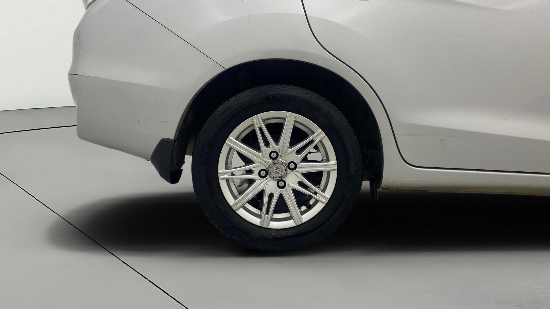 View 2014 Honda Amaze E MT Petrol BS IV Image 23 Used 2014 Honda Amaze E MT Petrol BS IV Image 23
