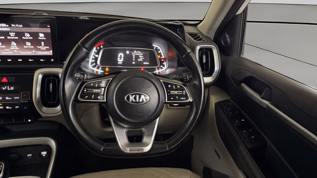 View Kia Sonet Image 13 Used Kia Sonet Image 13