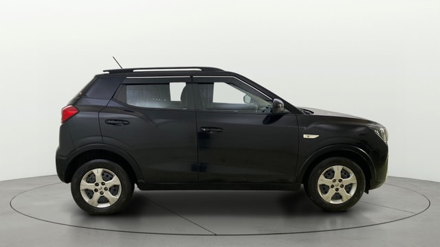 View Mahindra XUV300 Image 8 Used Mahindra XUV300 Image 8
