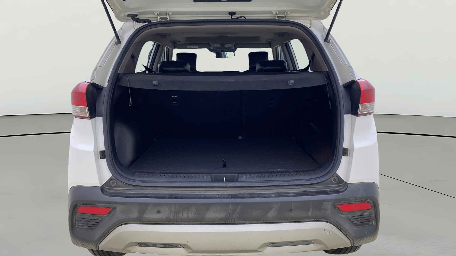 View 2018 Hyundai Creta 1.4 E Diesel Image 42 Used 2018 Hyundai Creta 1.4 E Diesel Image 42
