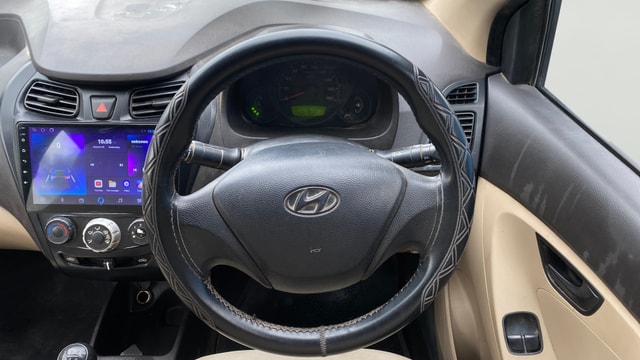 View Hyundai EON Image 20 Used Hyundai EON Image 20