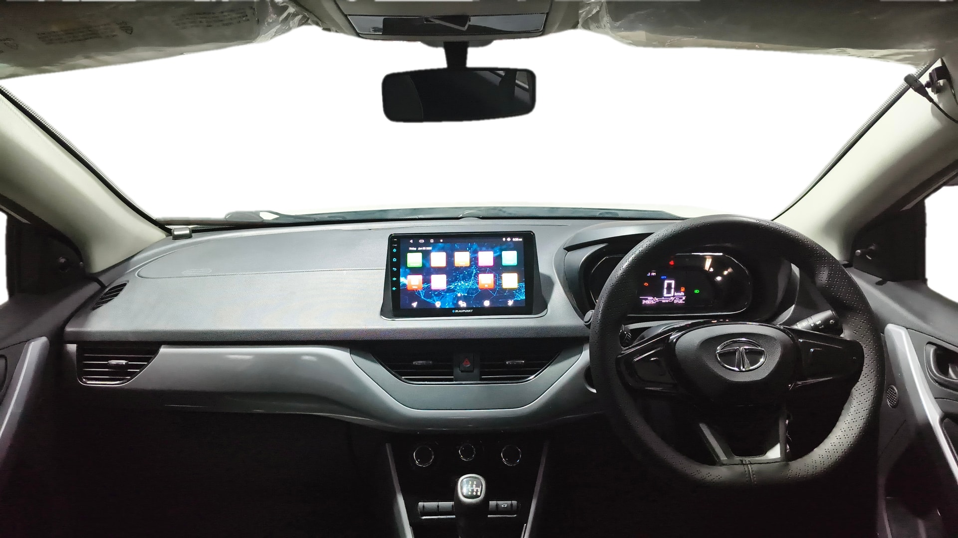 View 2023 Tata Nexon Revotron XE Image 15 Used 2023 Tata Nexon Revotron XE Image 15