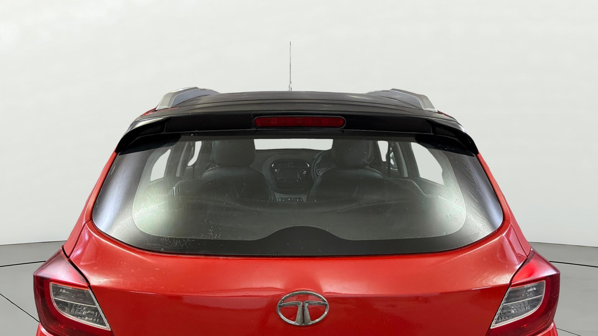 View 2021 Tata Tiago Revotorq XB Image 4 Used 2021 Tata Tiago Revotorq XB Image 4