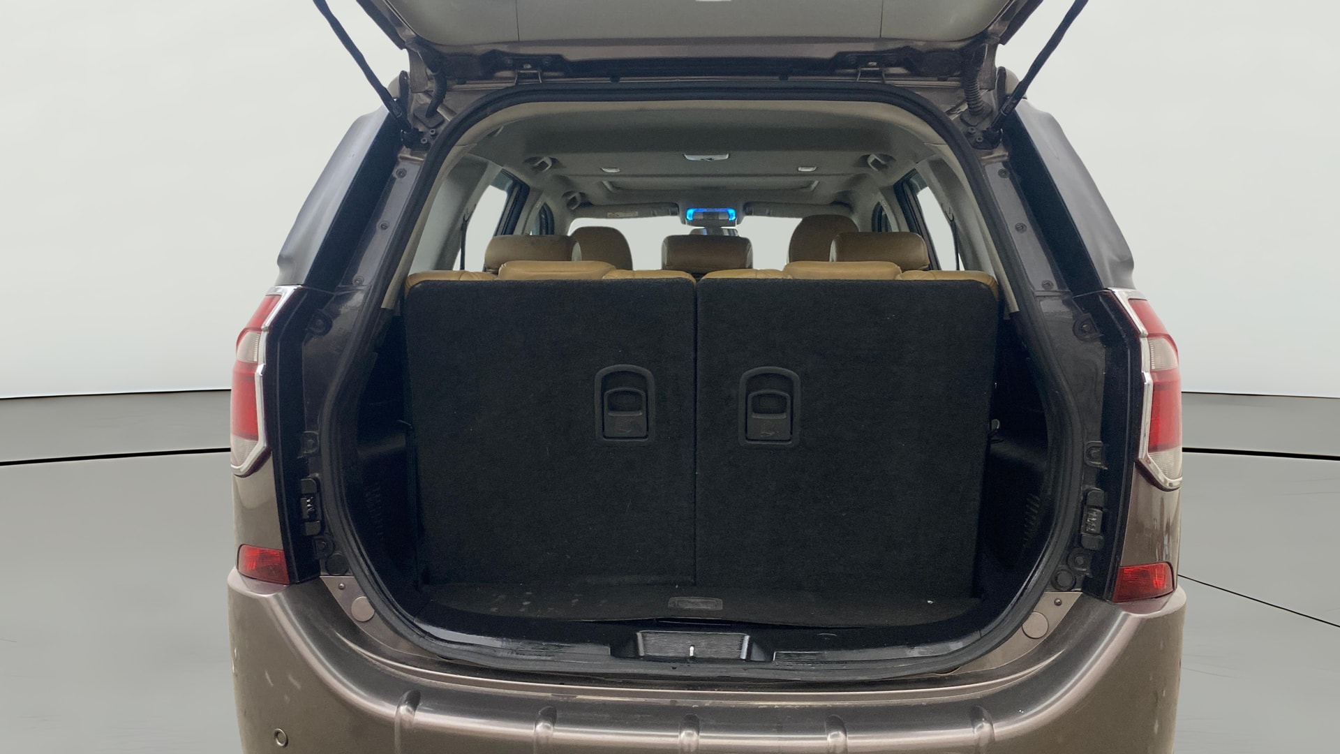 Used 2019 Mahindra XUV500 Used 2019 Mahindra XUV500