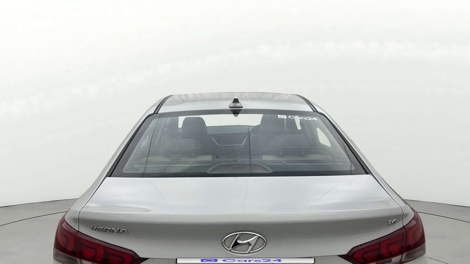 Used 2018 Hyundai Verna Used 2018 Hyundai Verna
