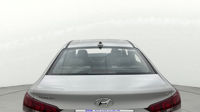 View Hyundai Verna Image 5 Used Hyundai Verna Image 5