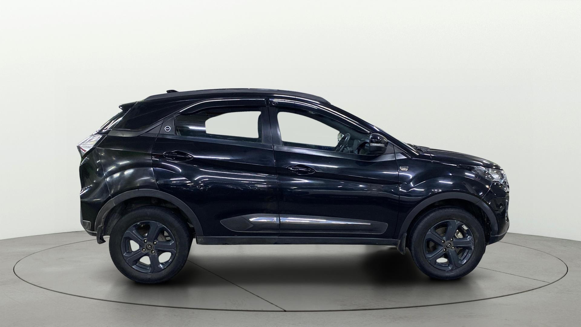 View 2023 Tata Nexon Revotron XE Image 28 Used 2023 Tata Nexon Revotron XE Image 28