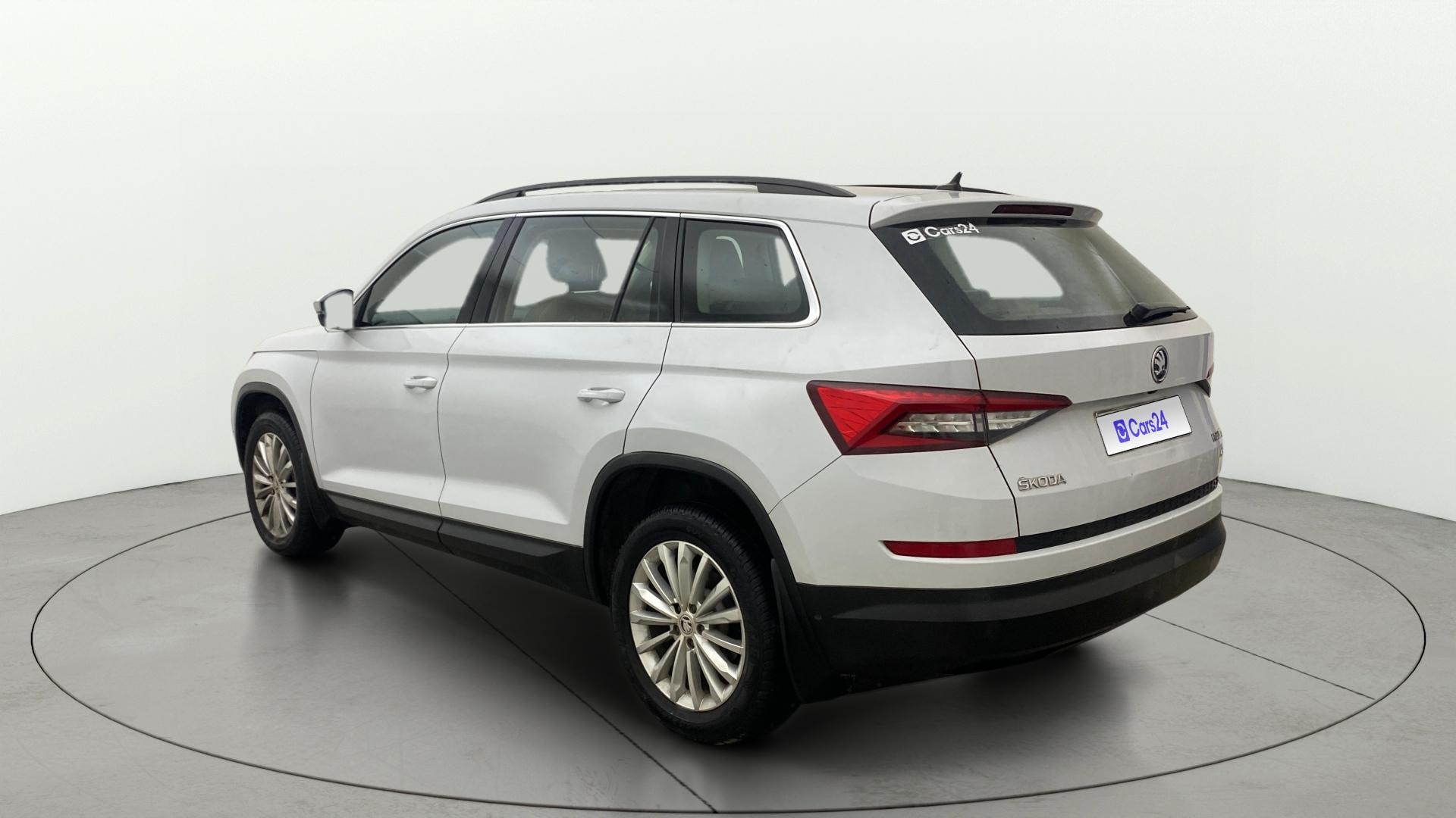 View 2019 Skoda Kodiaq Style 4x4 Image 2 Used 2019 Skoda Kodiaq Style 4x4 Image 2