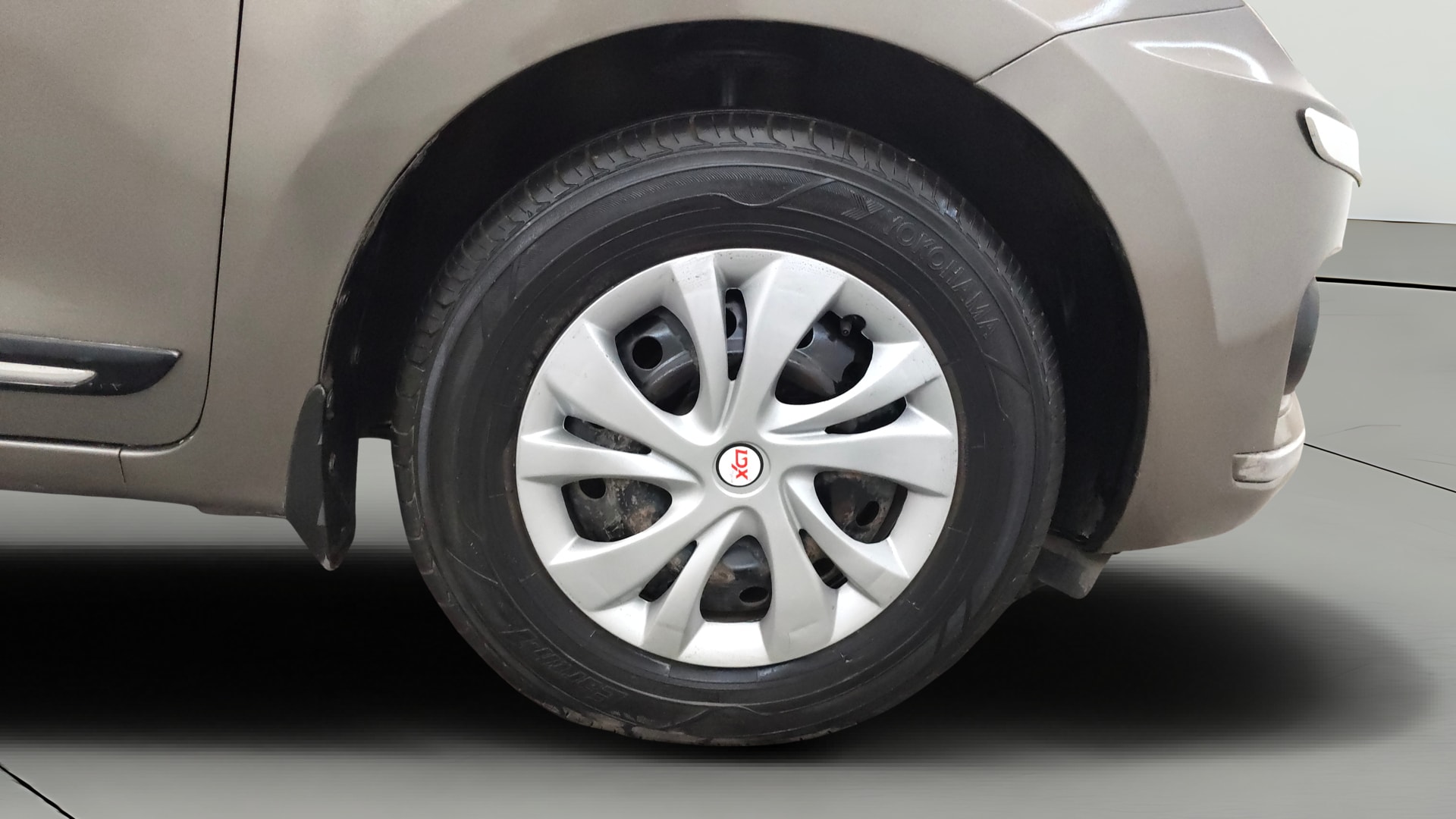 View 2018 Maruti Suzuki 1000 Base Variant Image 39 Used 2018 Maruti Suzuki 1000 Base Variant Image 39