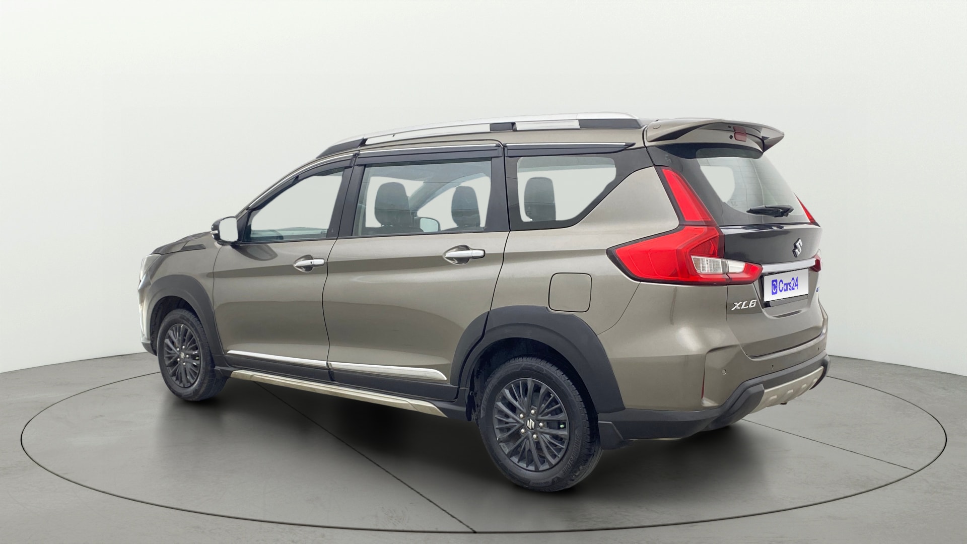 View 2021 Maruti Suzuki 1000 Base Variant Image 2 Used 2021 Maruti Suzuki 1000 Base Variant Image 2