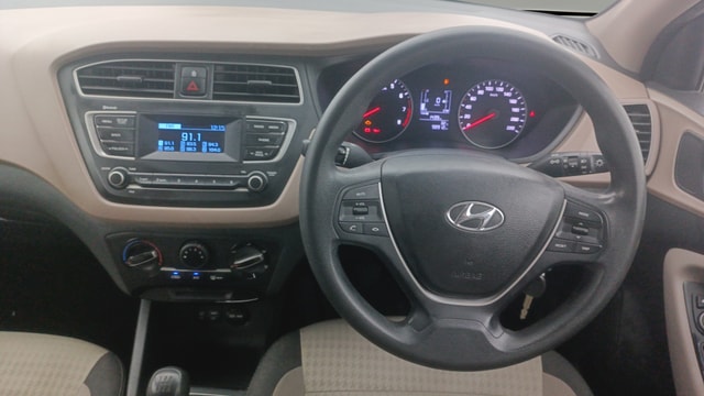 View Hyundai Elite i20 Image 20 Used Hyundai Elite i20 Image 20