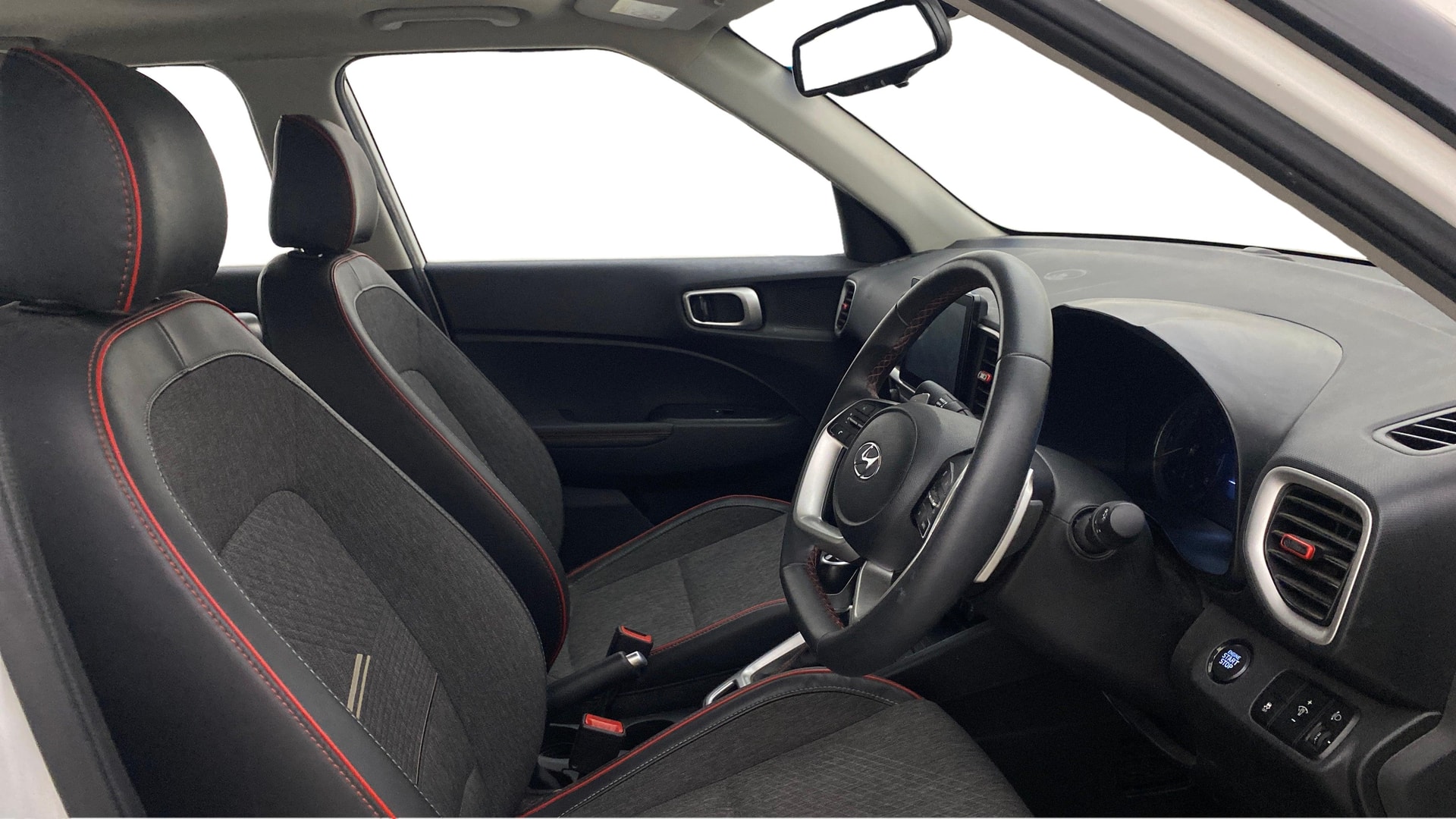 View 2022 Hyundai Venue SX Plus 1.0 Petrol AT Dual Tone Image 18 Used 2022 Hyundai Venue SX Plus 1.0 Petrol AT Dual Tone Image 18