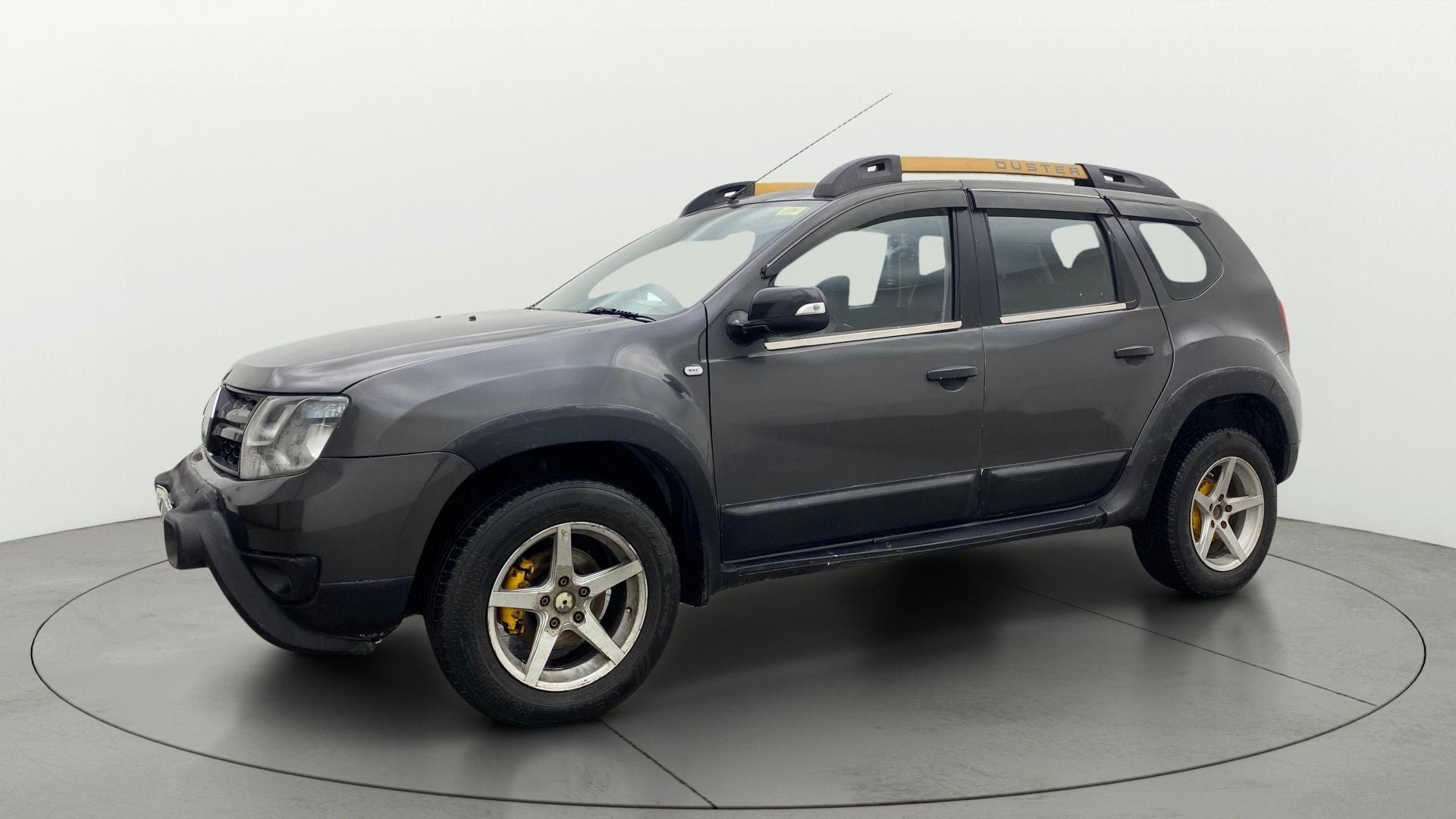 View 2017 Renault Duster Diesel 110PS RXZ AMT Image 35 Used 2017 Renault Duster Diesel 110PS RXZ AMT Image 35