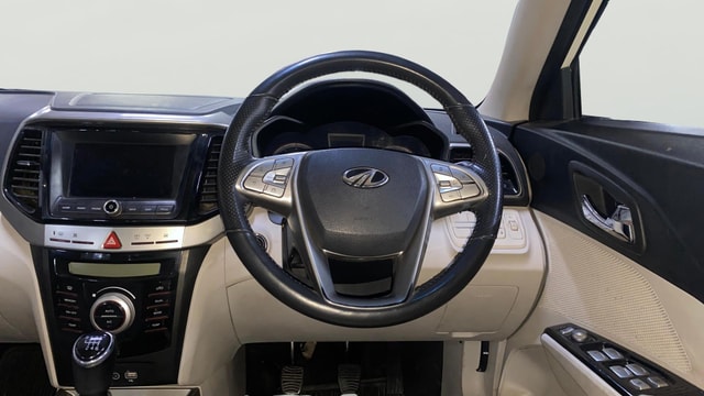 View Mahindra XUV300 Image 21 Used Mahindra XUV300 Image 21