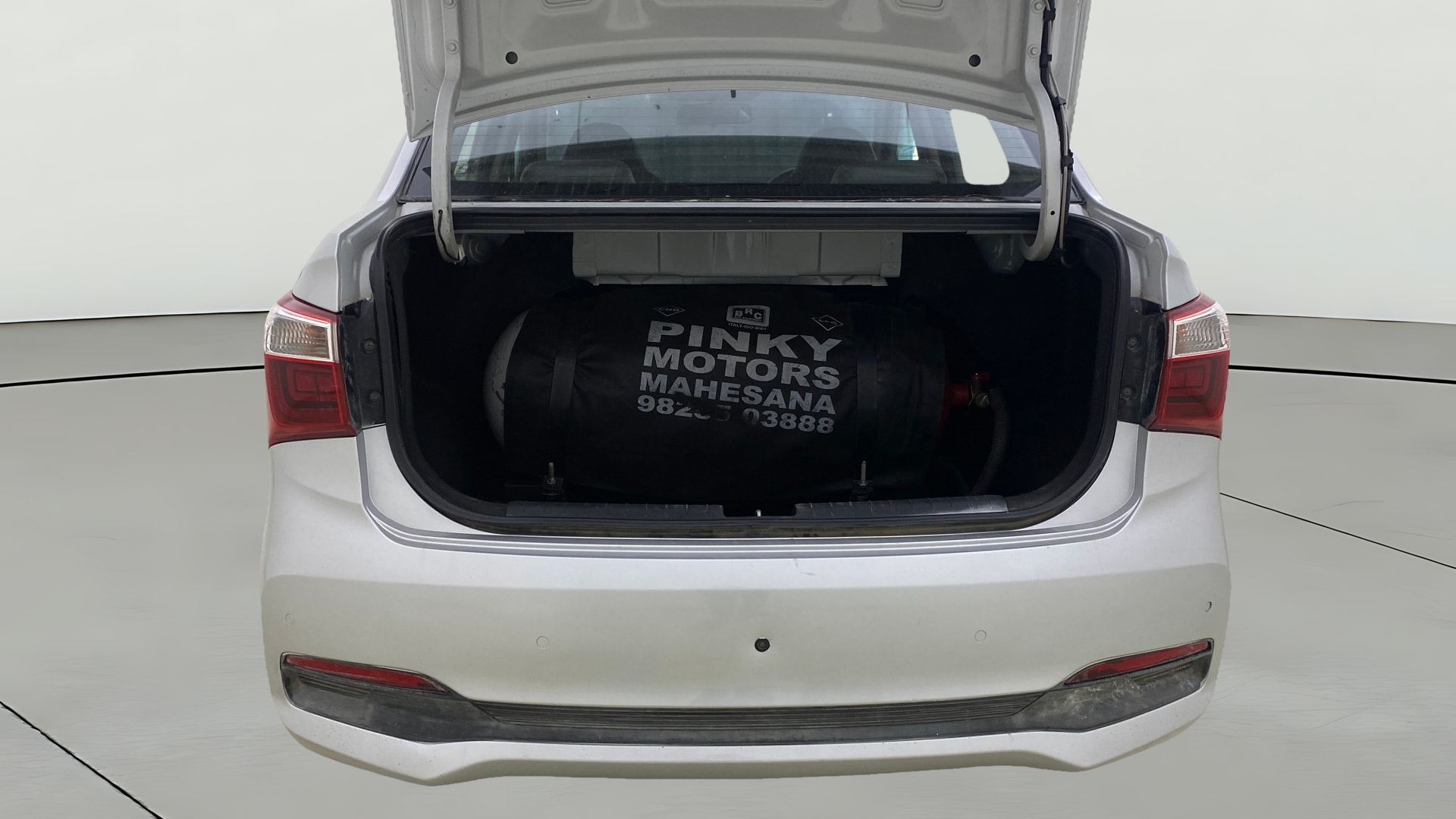 View 2018 Hyundai Xcent S Petrol Image 37 Used 2018 Hyundai Xcent S Petrol Image 37