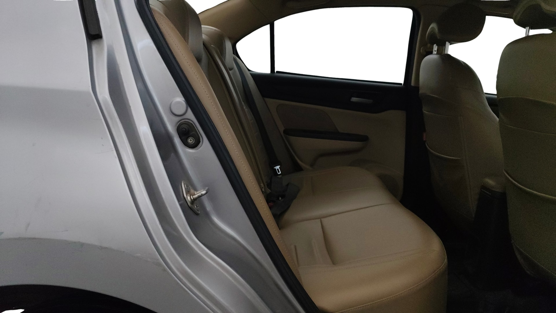 View 2018 Honda Amaze E MT Petrol BS IV Image 29 Used 2018 Honda Amaze E MT Petrol BS IV Image 29