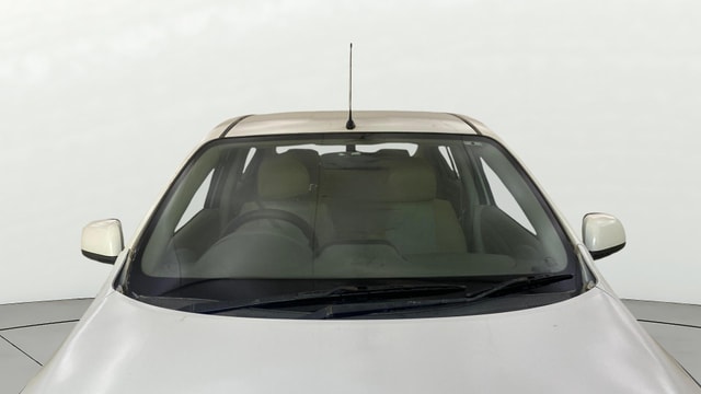 View Nissan Sunny Image 30 Used Nissan Sunny Image 30