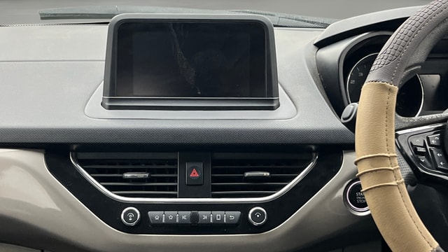 View Tata Nexon Image 17 Used Tata Nexon Image 17