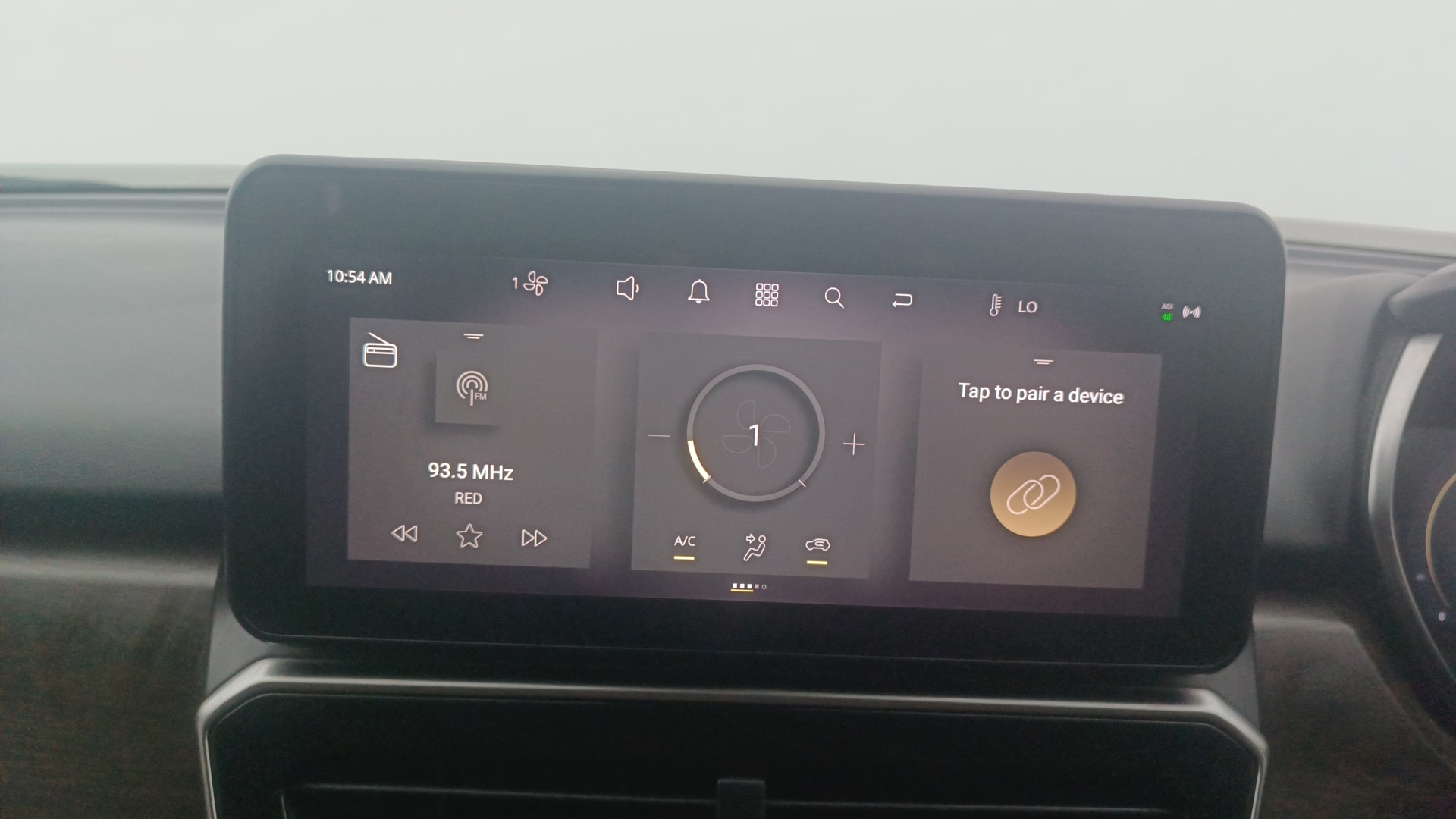 View 2023 Tata Harrier XE Image 18 Used 2023 Tata Harrier XE Image 18