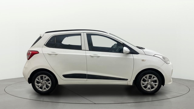 View Hyundai Grand i10 Image 8 Used Hyundai Grand i10 Image 8