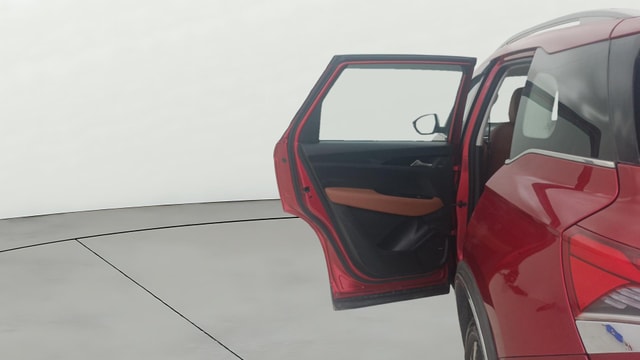 View MG Hector Plus Image 16 Used MG Hector Plus Image 16