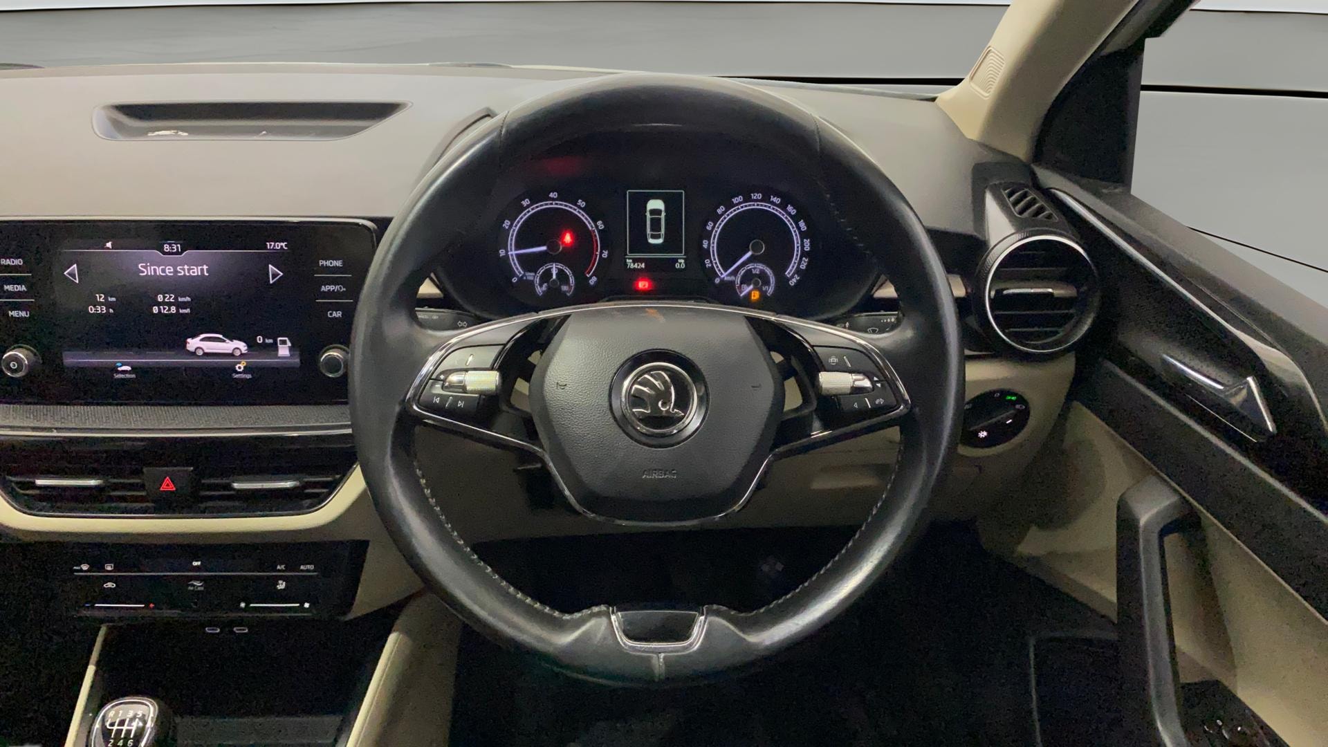 View 2022 Skoda Slavia Ambition 1.0 TSI MT Image 21 Used 2022 Skoda Slavia Ambition 1.0 TSI MT Image 21