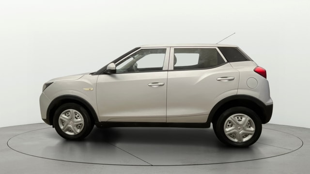 View Mahindra XUV300 Image 25 Used Mahindra XUV300 Image 25