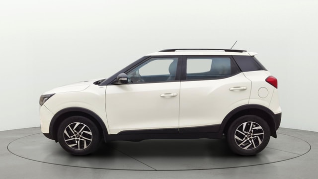 View Mahindra XUV300 Image 27 Used Mahindra XUV300 Image 27