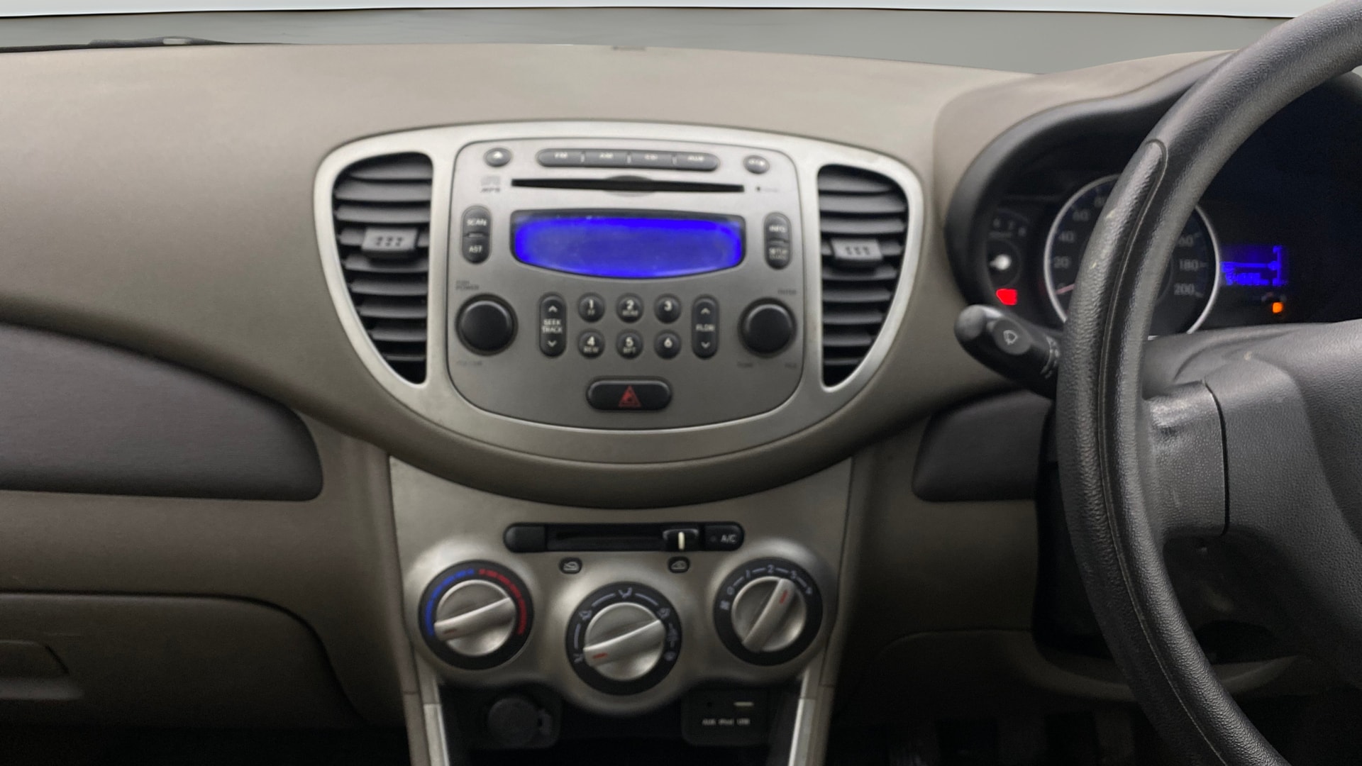 View 2016 Hyundai i10 1.2 Asta MT Image 30 Used 2016 Hyundai i10 1.2 Asta MT Image 30