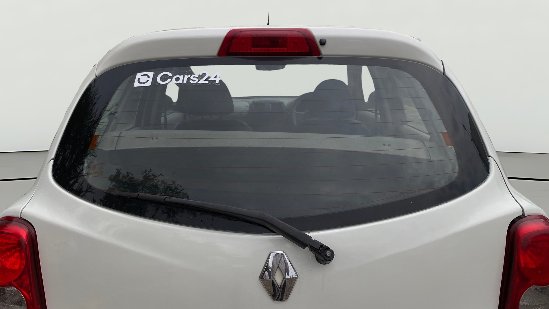 View 2016 Renault Pulse RxL Petrol Image 4 Used 2016 Renault Pulse RxL Petrol Image 4
