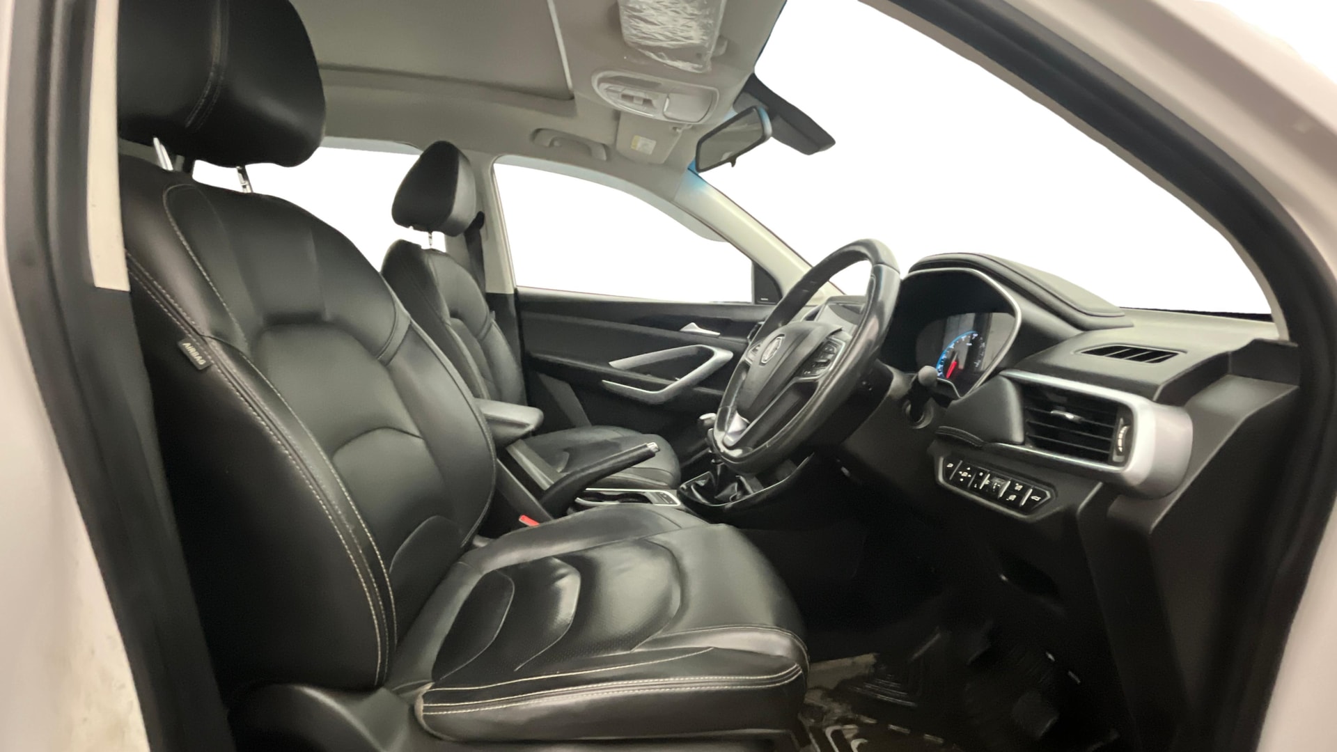 View 2020 MG Hector Sharp Hybrid BS IV Image 28 Used 2020 MG Hector Sharp Hybrid BS IV Image 28