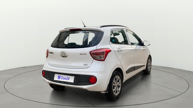View Hyundai Grand i10 Image 42 Used Hyundai Grand i10 Image 42