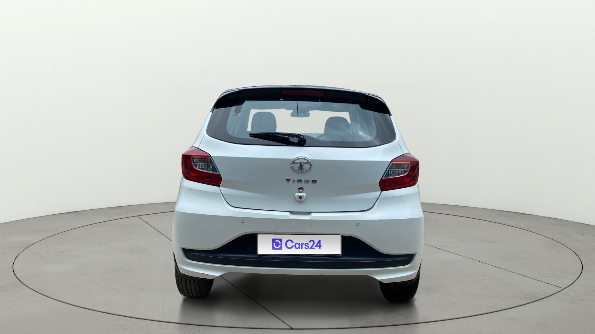 View 2020 Tata Tiago Revotorq XB Image 41 Used 2020 Tata Tiago Revotorq XB Image 41