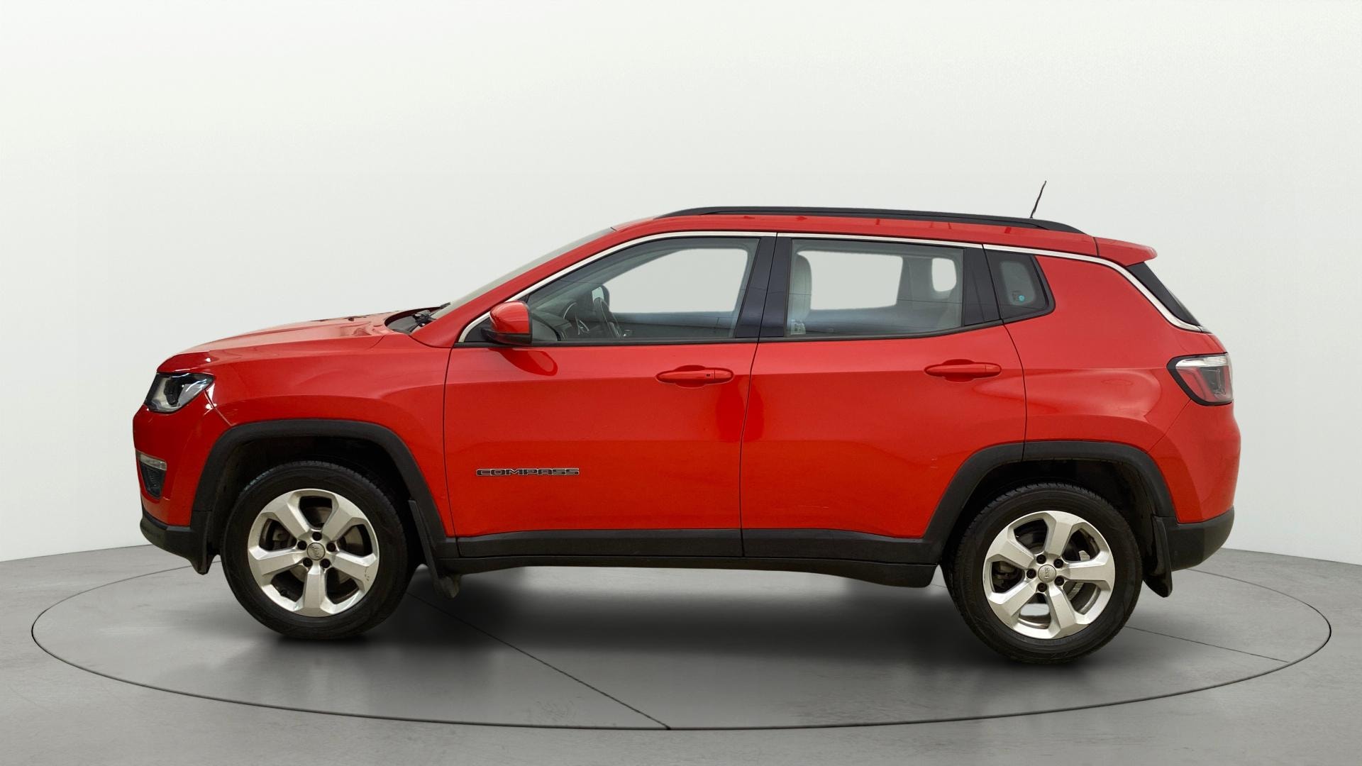 View 2020 Jeep Compass Longitude Plus 2.0 Diesel Image 5 Used 2020 Jeep Compass Longitude Plus 2.0 Diesel Image 5