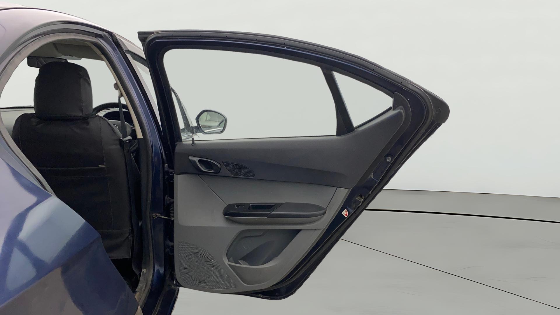 View 2019 Tata Tigor XE Diesel Image 7 Used 2019 Tata Tigor XE Diesel Image 7