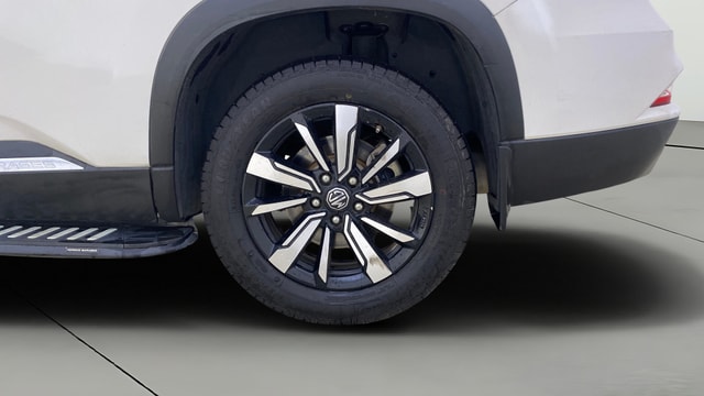 View MG Hector Plus Image 8 Used MG Hector Plus Image 8
