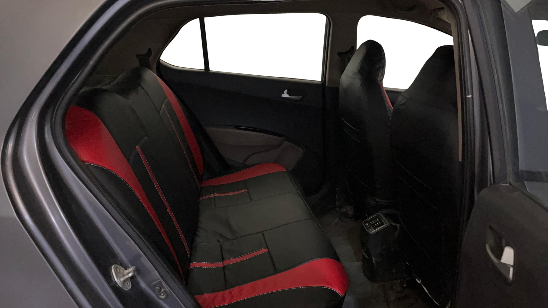 Used 2018 Hyundai Grand i10 Used 2018 Hyundai Grand i10