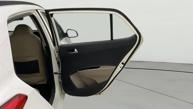 View Hyundai Grand i10 Image 7 Used Hyundai Grand i10 Image 7