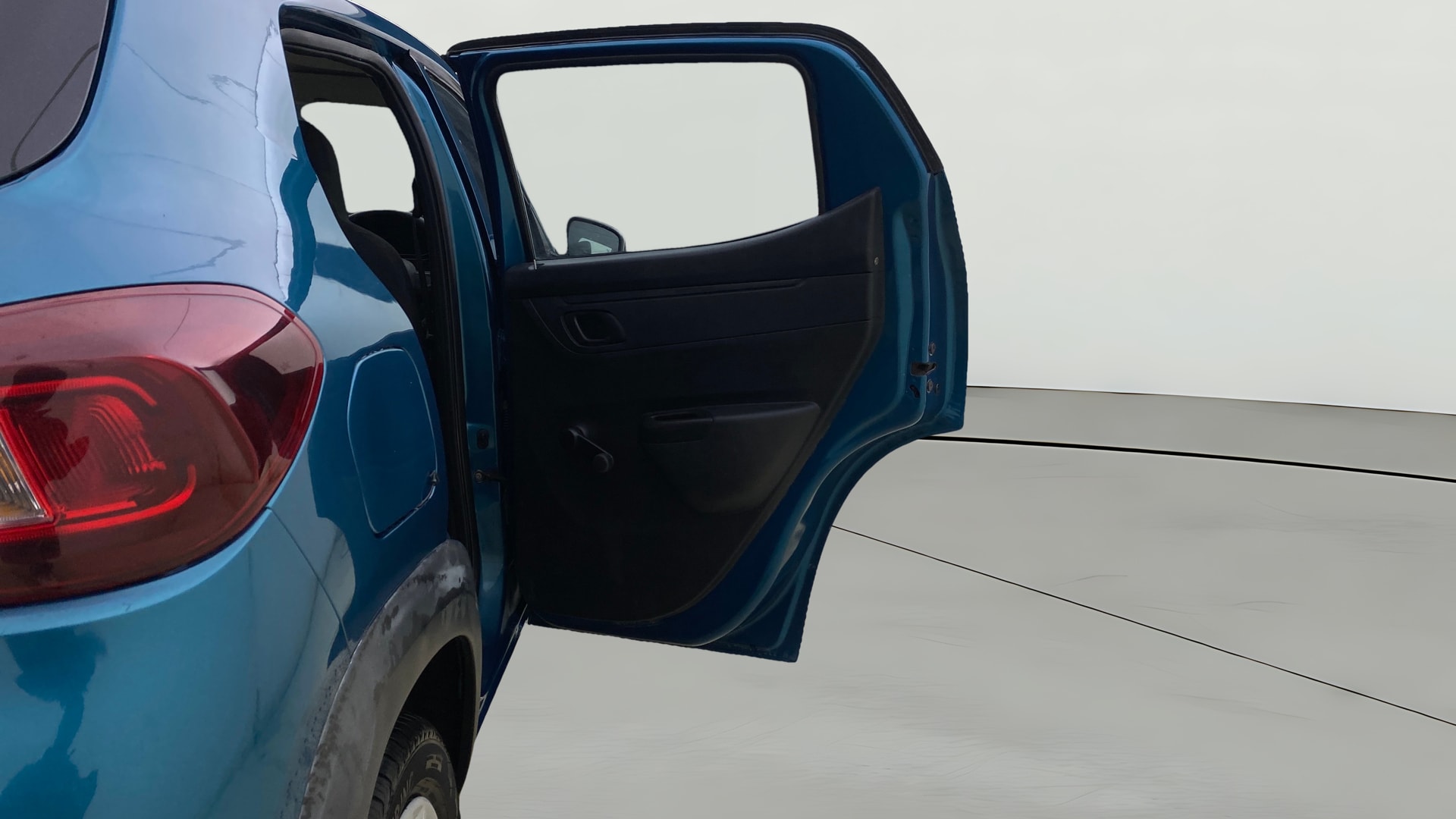 View 2020 Renault Kwid RXL 1.0 Image 7 Used 2020 Renault Kwid RXL 1.0 Image 7