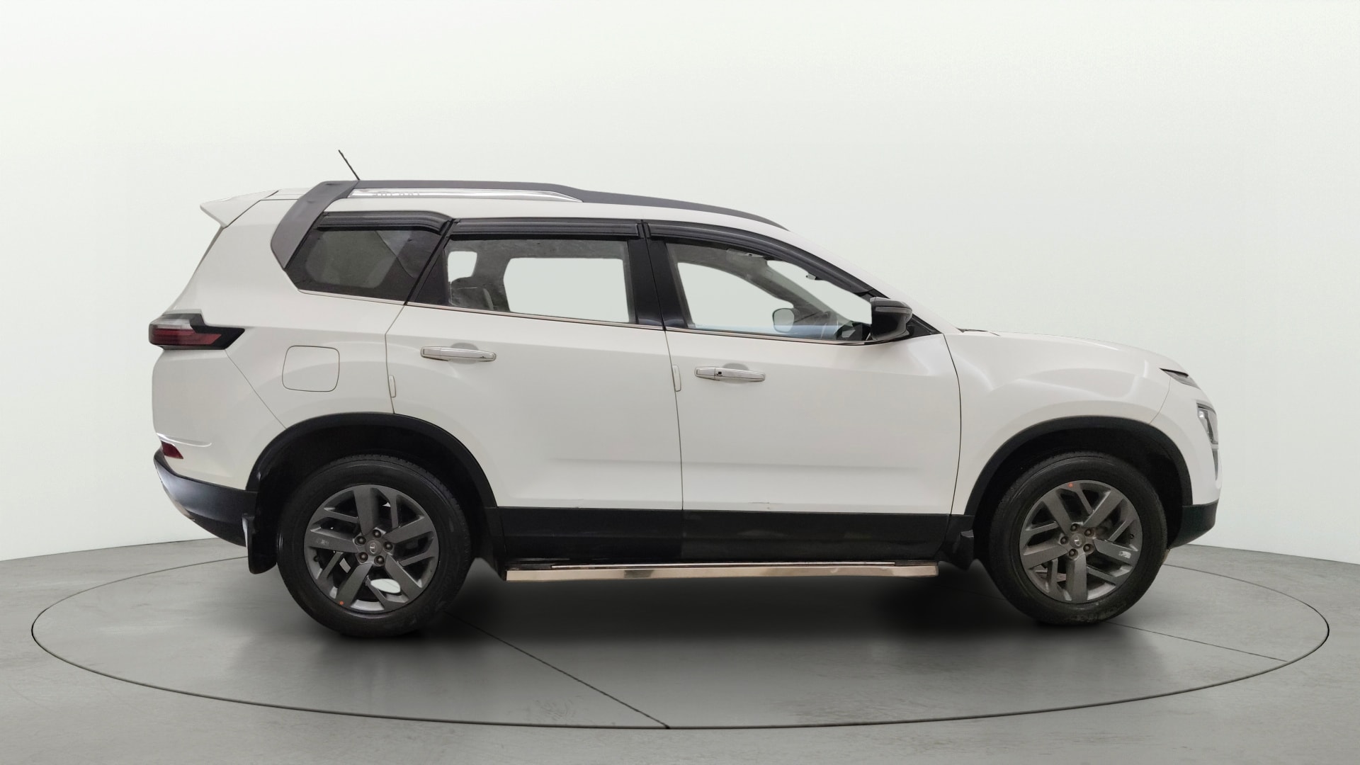 Used 2021 Tata Safari Used 2021 Tata Safari